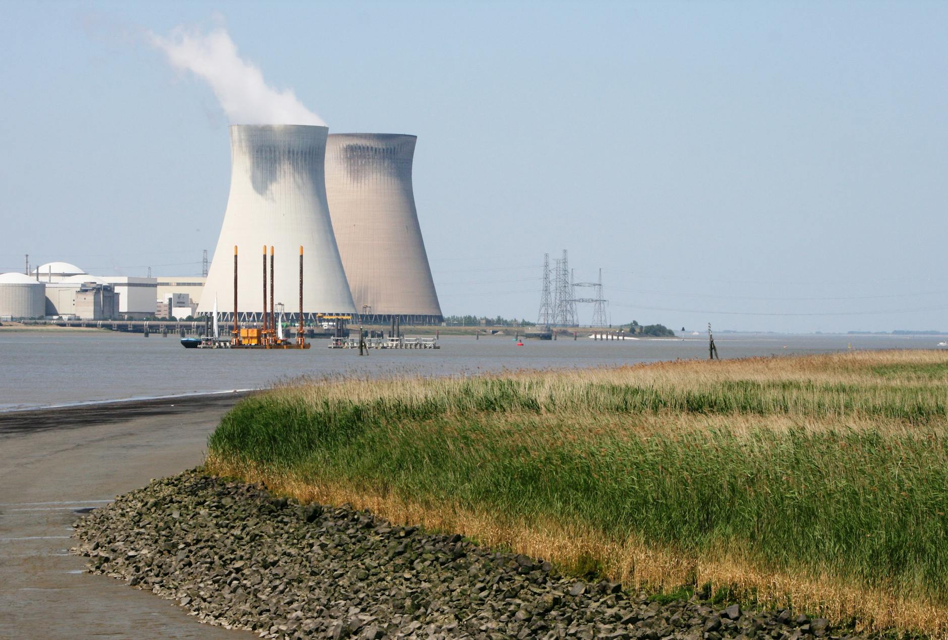 Spurlock Power Station (Maysville, KY): What — Power Generation Facility